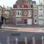 Descamps Apartment