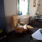 Descamps Apartment