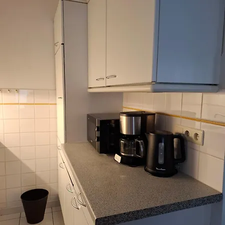 Descamps Apartment *